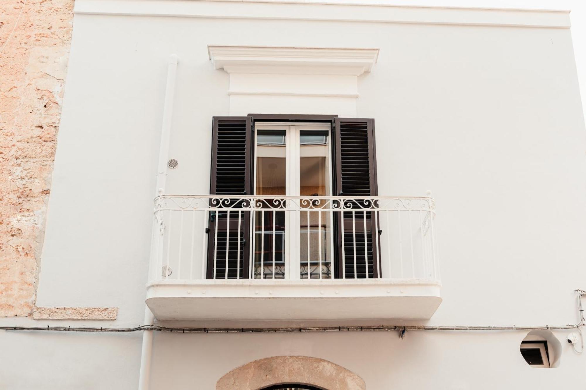 Aparthotel Camere Del Capitolo Бишелие Екстериор снимка